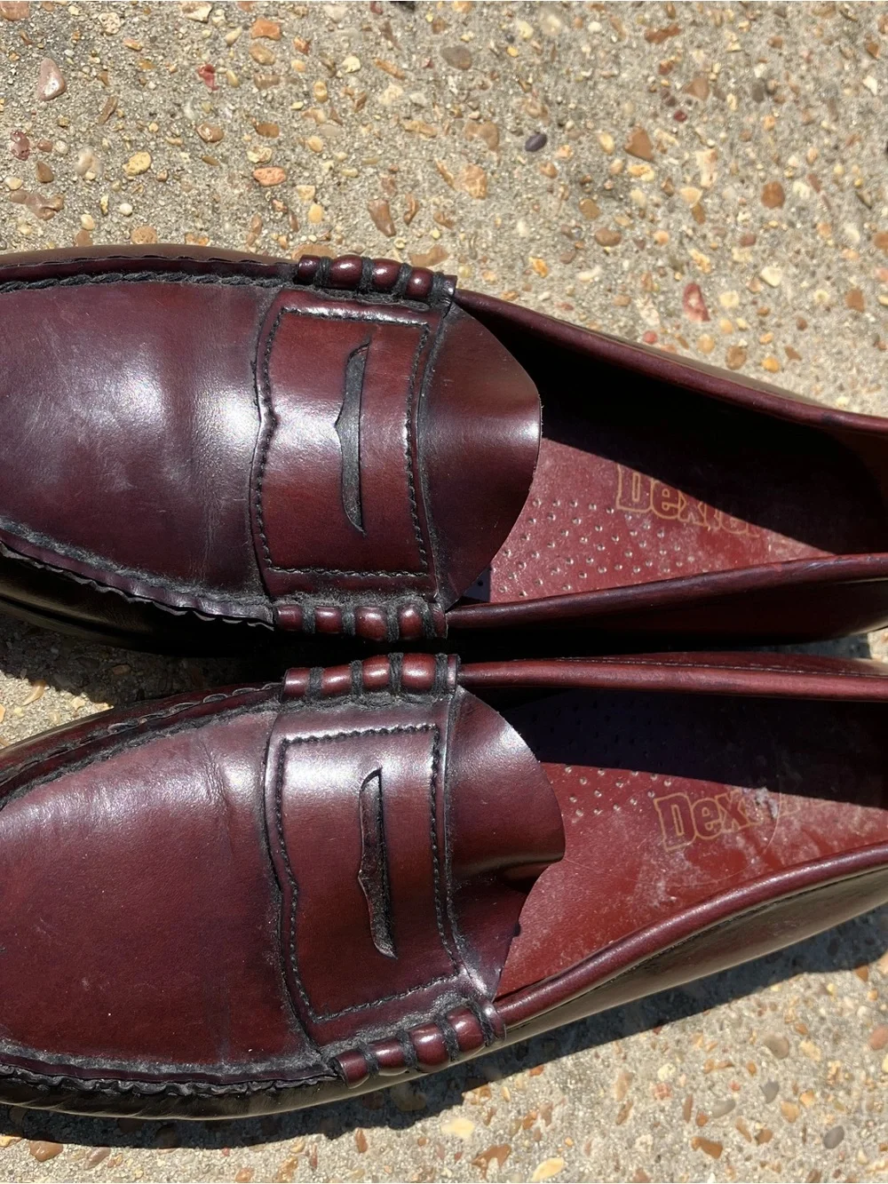 Vintage Dexter Men's Wine Burgundy Leather Hand sewn Penny Loafers